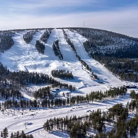Сasa de vacaciones Pisara Slopes 1,2 Km Incl Wifi, Ac, Sauna Suomutunturi